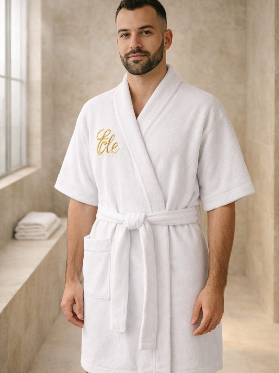 Roupão atoalhado personalizado para hotel com logo